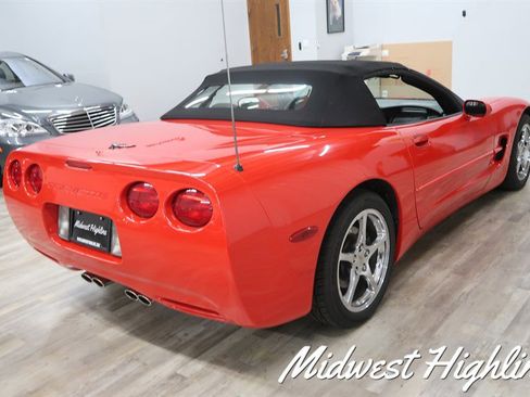 Used 2000 Chevrolet Corvette Convertible w/ Memory Pkg image 34