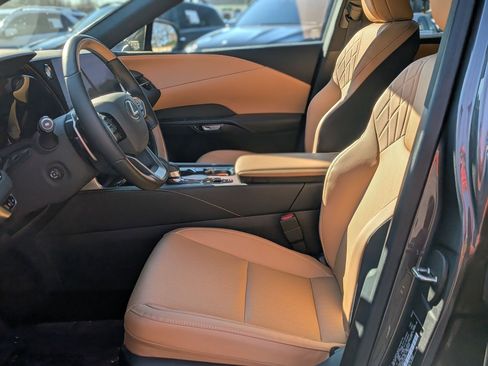 Used 2025 Lexus RX 350 Premium image 14