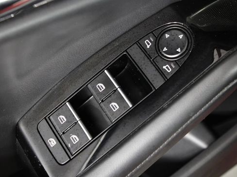 Used 2021 MAZDA MAZDA3 s image 21