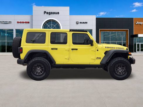 Used 2023 Jeep Wrangler Unlimited Sport AWD/4WD image 7