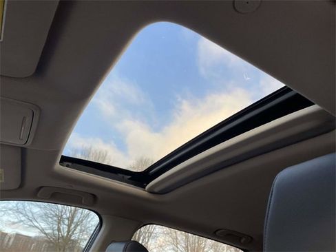 Used 2023 Honda CR-V EX-L image 22