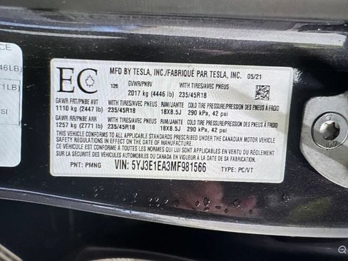 Used 2021 Tesla Model 3 Standard Range Plus RWD image 7