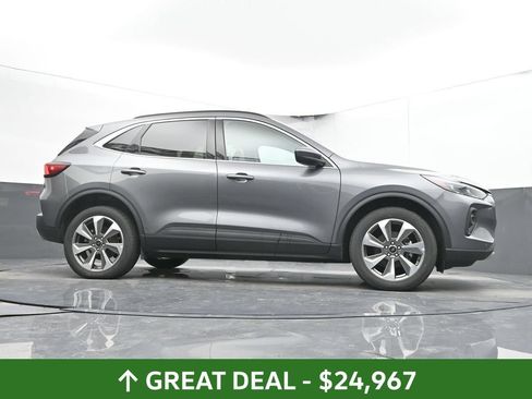 Used 2024 Ford Escape Platinum AWD/4WD image 26