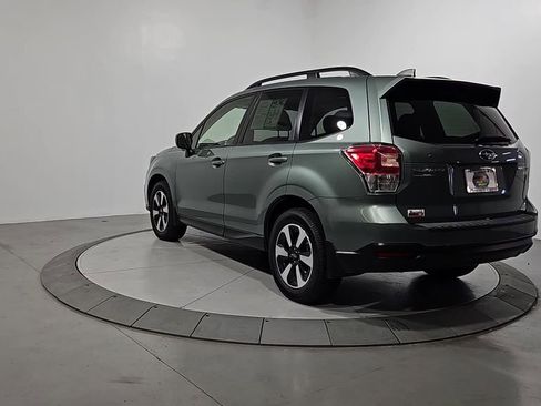 Used 2017 Subaru Forester 2.5i Premium w/ Popular Package #2A image 3