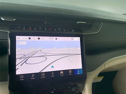 Used 2025 Jeep Grand Cherokee Limited image 85