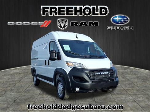 Used 2025 RAM ProMaster 2500 w/ Convenience Group image 1