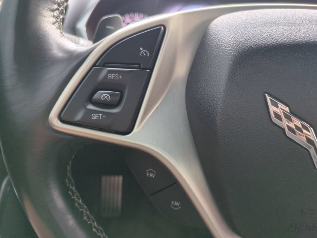 Certified 2015 Chevrolet Corvette Stingray Coupe RWD image 27