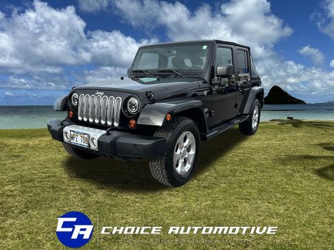 Used 2013 Jeep Wrangler Unlimited Sahara w/ Connectivity Group image 1