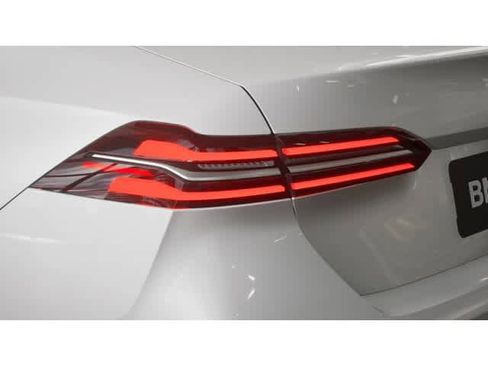 New 2026 BMW 530i w/ Premium Package image 8