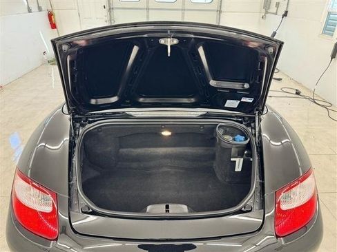 Used 2005 Porsche Boxster RWD image 17