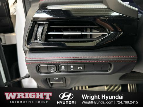 Used 2023 Acura MDX A-Spec image 23