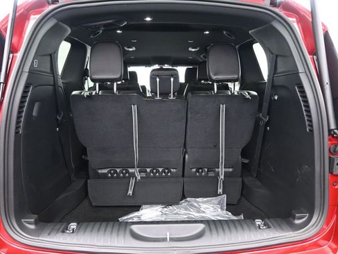 New 2026 Chrysler Pacifica Select w/ S Appearance Package FWD image 26