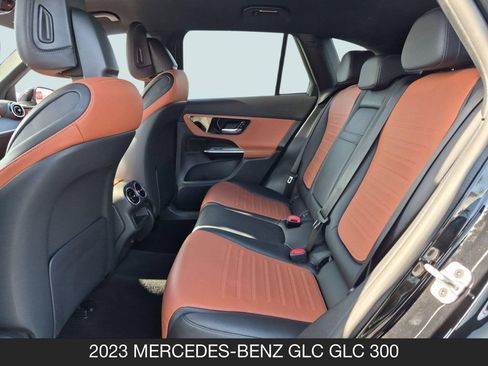 Used 2023 Mercedes-Benz GLC 300 image 16