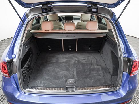 Certified 2022 Mercedes-Benz GLC 300 image 8