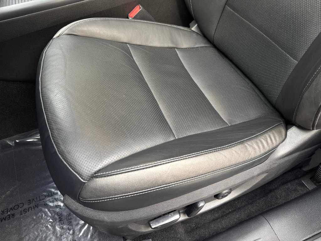 Used 2023 INFINITI QX55 Luxe w/ Cargo Package AWD/4WD image 29