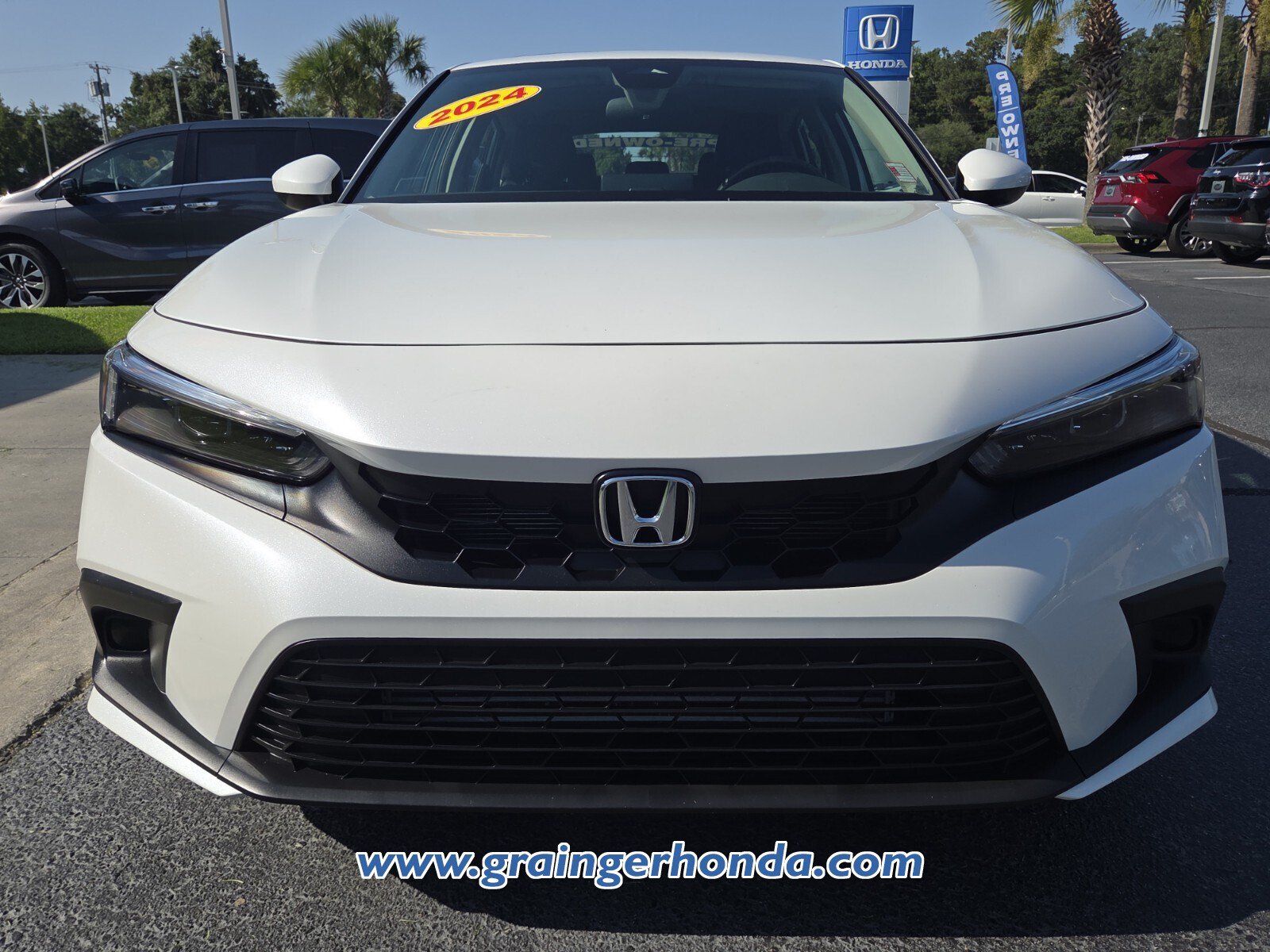 Certified 2024 Honda Civic EX-L image 8