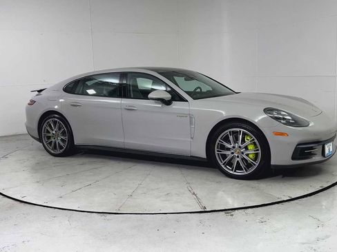 Used 2018 Porsche Panamera 4 Executive image 7