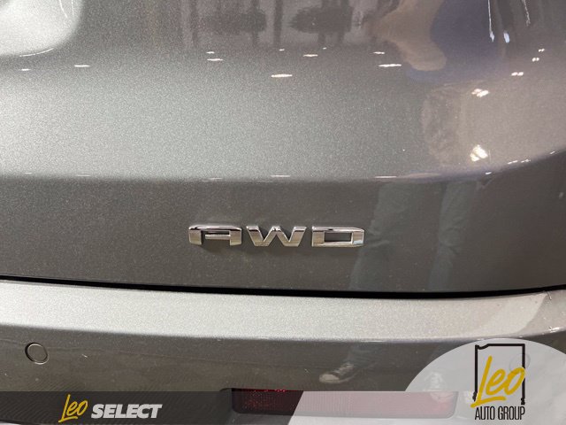 Used 2023 GMC Acadia Denali w/ Denali Ultimate Package AWD/4WD image 10