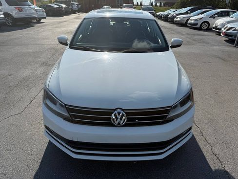 Used 2016 Volkswagen Jetta SEL FWD image 9