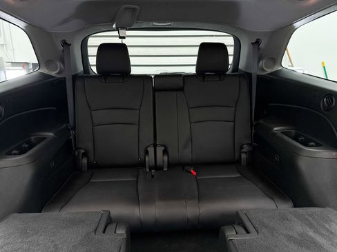 Used 2022 Honda Pilot Elite image 9