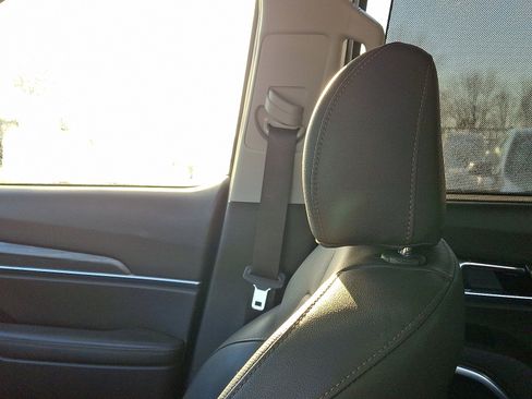 Used 2021 Kia Telluride SX w/ Nightfall Edition Package image 17