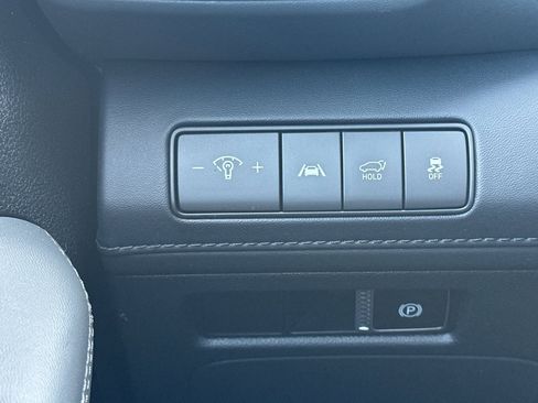 Used 2022 Hyundai Santa Fe Limited w/ Cargo Package image 32