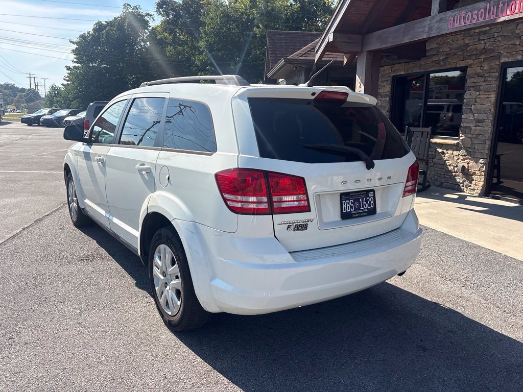 Used 2017 Dodge Journey SE FWD image 5