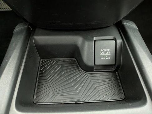 Certified 2019 Honda CR-V Touring image 11