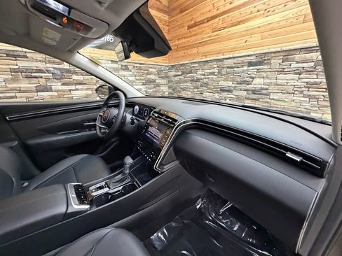 Used 2023 Hyundai Tucson SEL w/ Convenience Package image 13