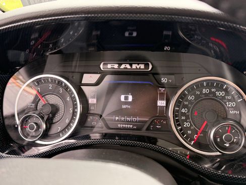 Used 2023 RAM 1500 Big Horn AWD/4WD image 20
