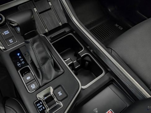 Used 2025 Lexus GX 550 image 57