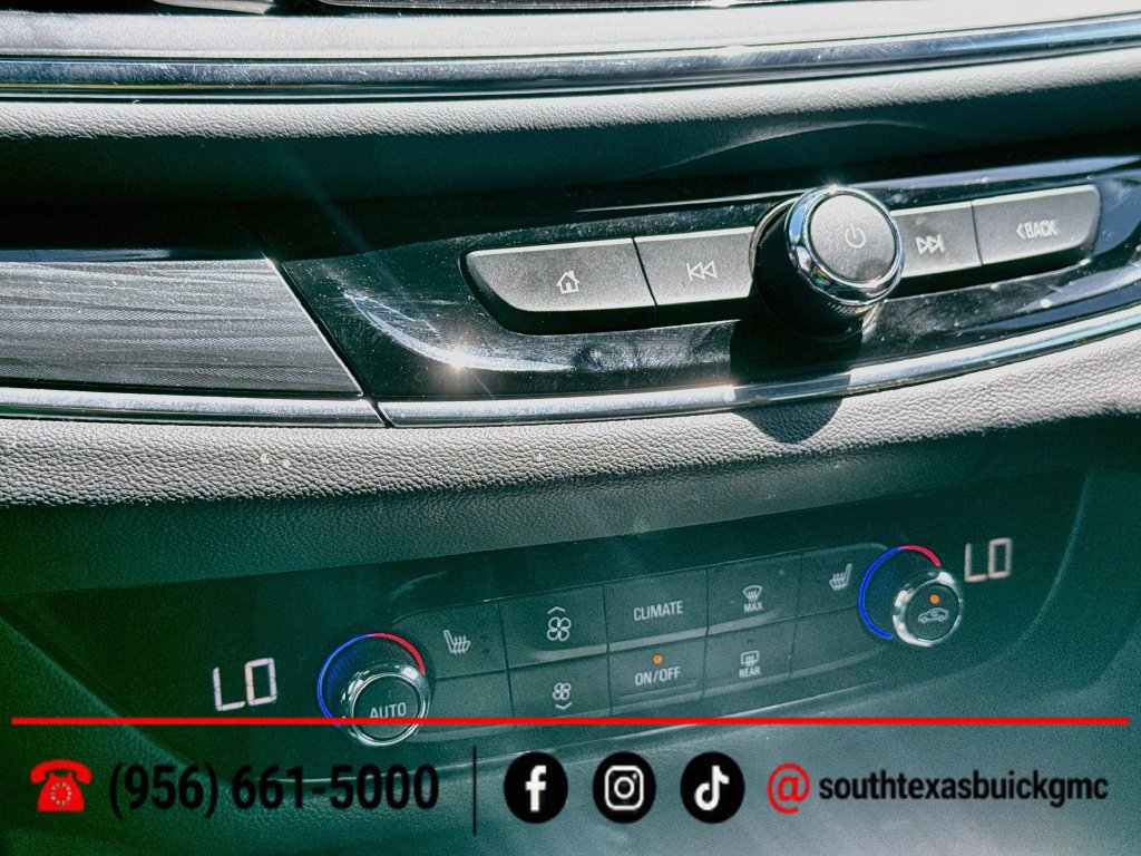 Used 2024 Buick Enclave Essence w/ Sport Touring Edition FWD image 18