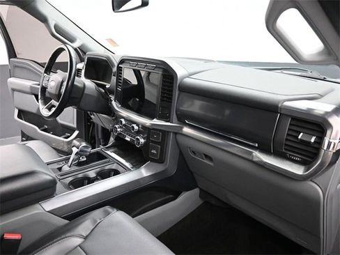 Used 2021 Ford F150 Lariat w/ FX4 Off-Road Package image 24