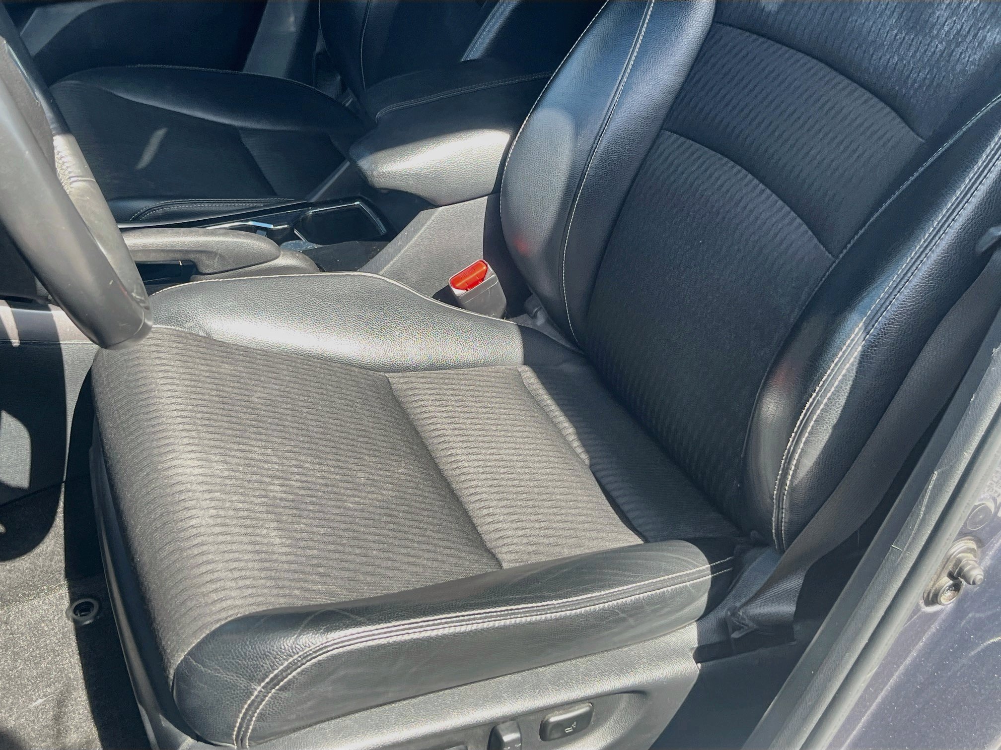 Used 2016 Honda Accord Sport image 26