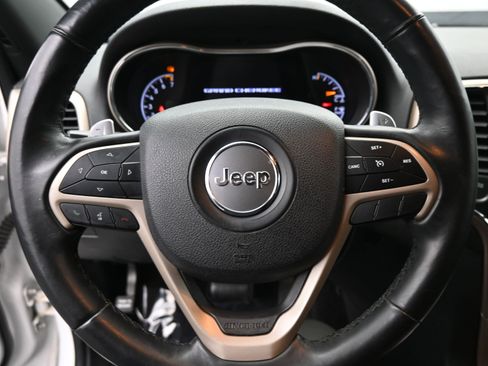 Used 2017 Jeep Grand Cherokee Laredo w/ Quick Order Package 2BE image 11