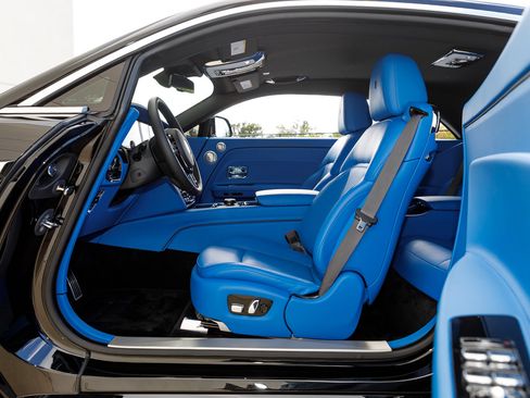 Certified 2025 Rolls-Royce Spectre w/ Spectre Enhancement Package image 24