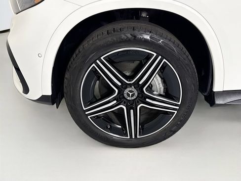 Used 2023 Mercedes-Benz GLC 300 image 30