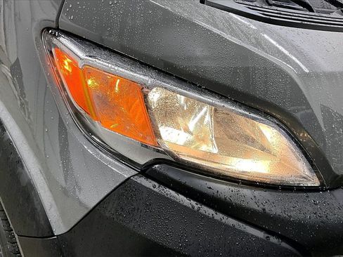 Used 2023 RAM ProMaster 2500 w/ Premium Convenience Group (B) image 29