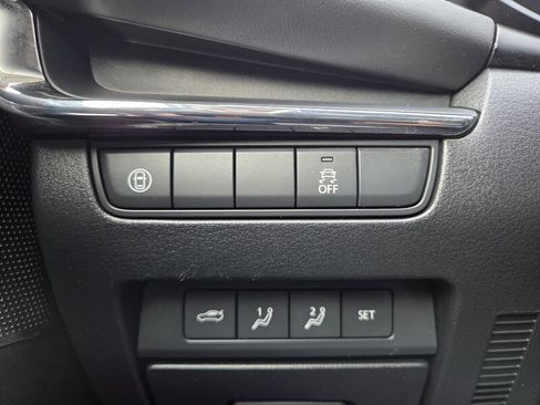 Used 2020 MAZDA MAZDA3 AWD Sedan w/ Premium Package image 15