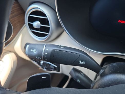 Used 2020 Mercedes-Benz GLC 300 4MATIC Coupe image 25