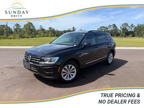 Used 2018 Volkswagen Tiguan SE FWD image 1