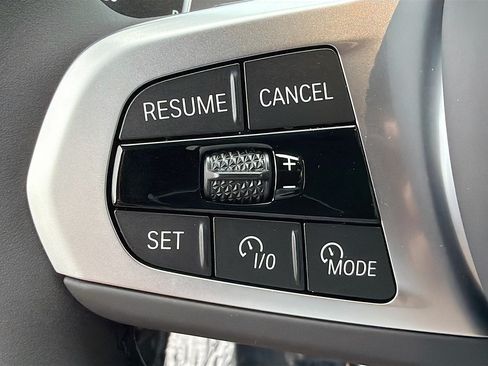 New 2026 BMW X5 xDrive50e w/ M Sport Package AWD/4WD image 37