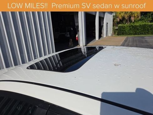 Used 2023 Nissan Altima 2.5 SV w/ SV Premium Package FWD image 6