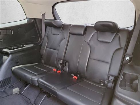 Used 2025 Kia Telluride S FWD image 15