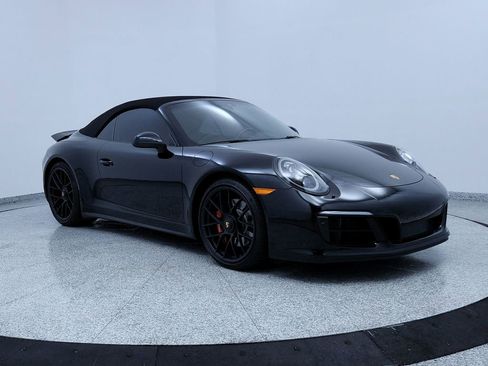 Used 2018 Porsche 911 Carrera 4 GTS image 7