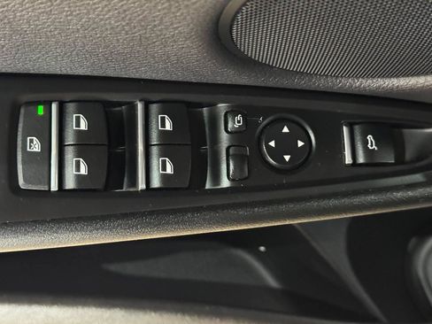 Used 2017 BMW X6 sDrive35i RWD image 17