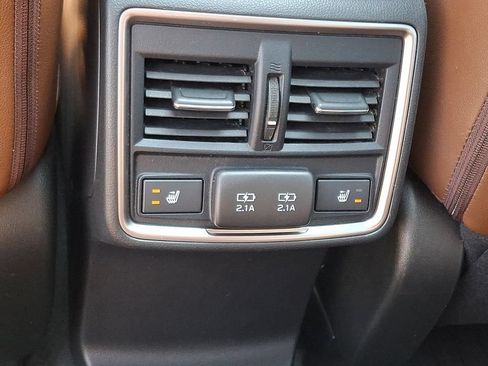 Used 2021 Subaru Forester Touring w/ Popular Package #2 AWD/4WD image 11