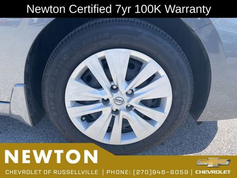 Used 2025 Nissan Sentra S FWD image 43