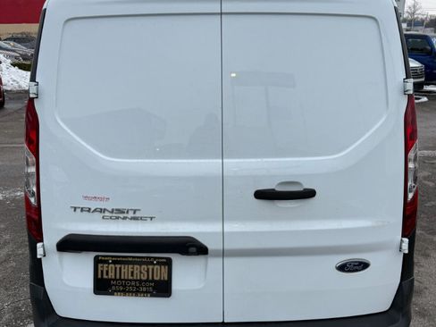 Used 2022 Ford Transit Connect XL image 11