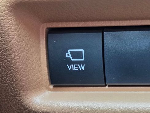 Certified 2026 Lexus IS 350 F Sport AWD/4WD image 19